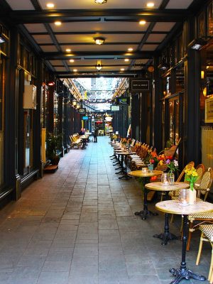arcade-walkway-gf03f2fe12_1280